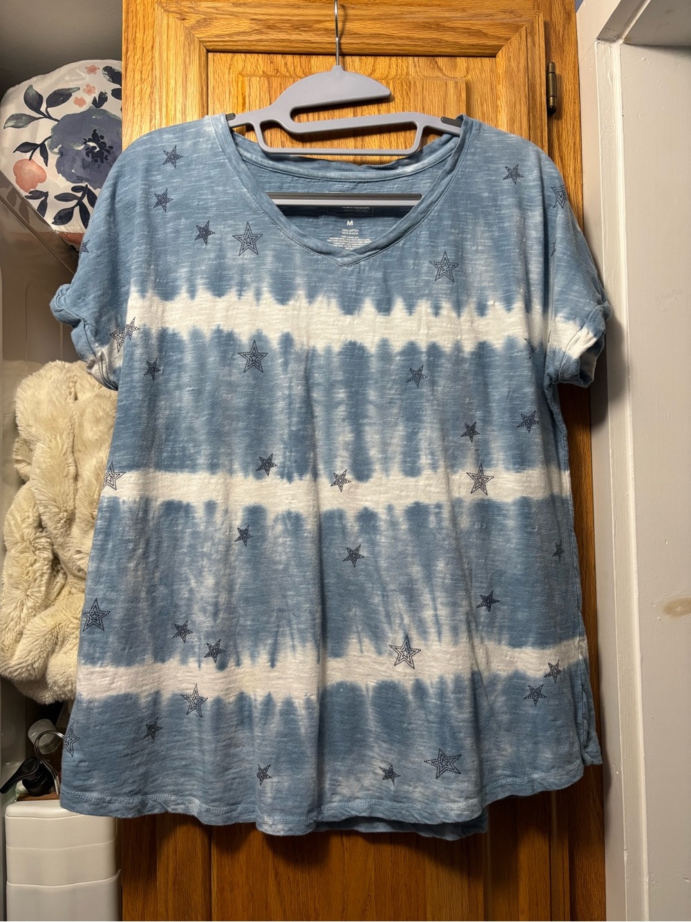 Sonoma Blue & White Tie-Dye Star V‑Neck Tee